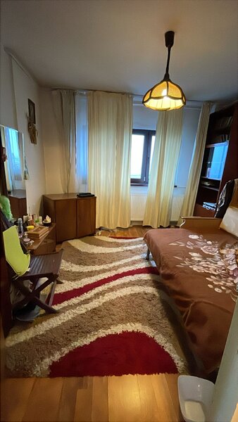 Titan, parc IOR, complex Gloria,